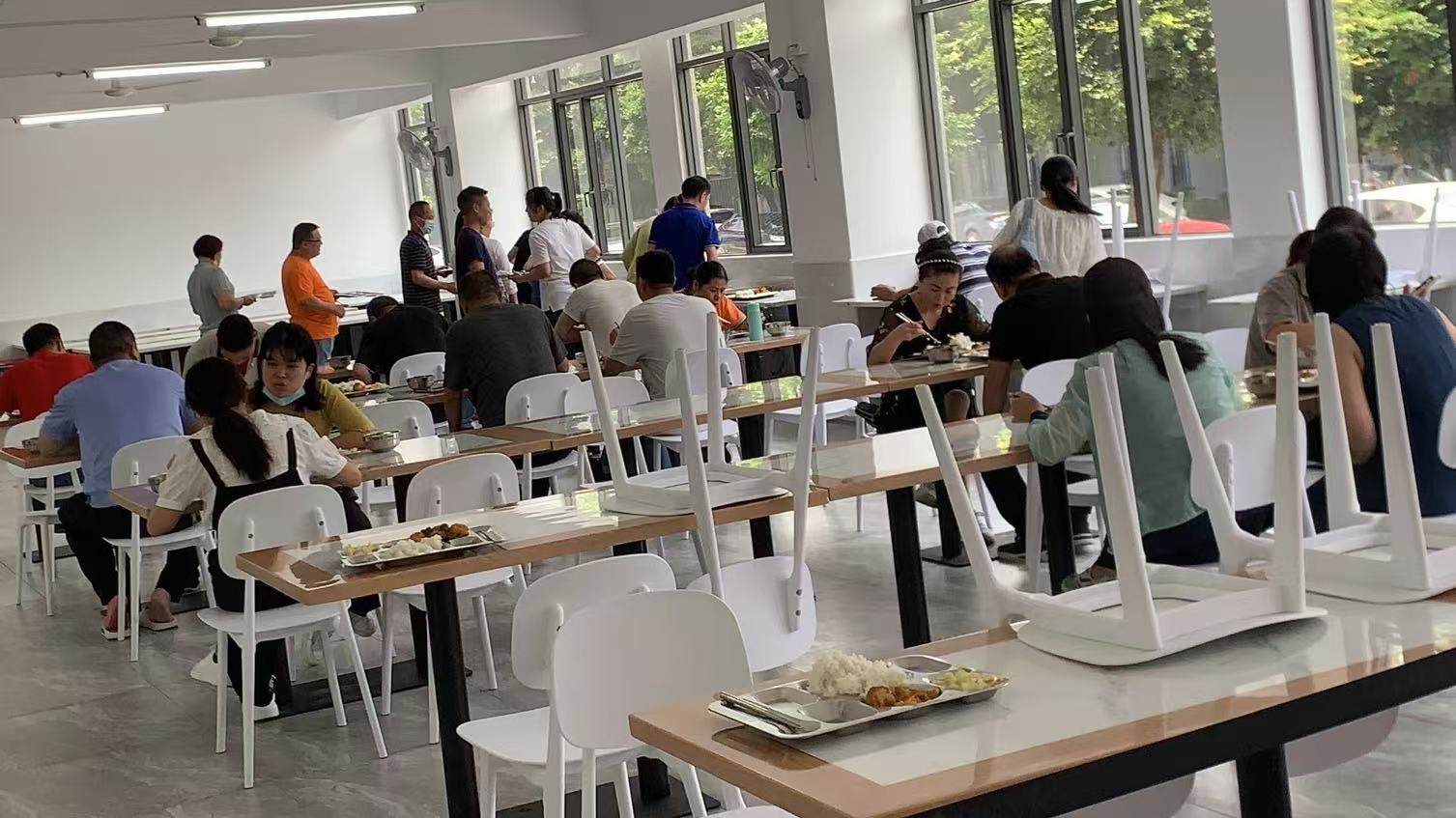 珠海纺织和服装制造企业饭堂卫生承包，专业嘉粮餐饮为您定制
